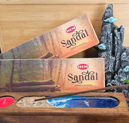 خرید محصول عود دستساز sandal برند HEM