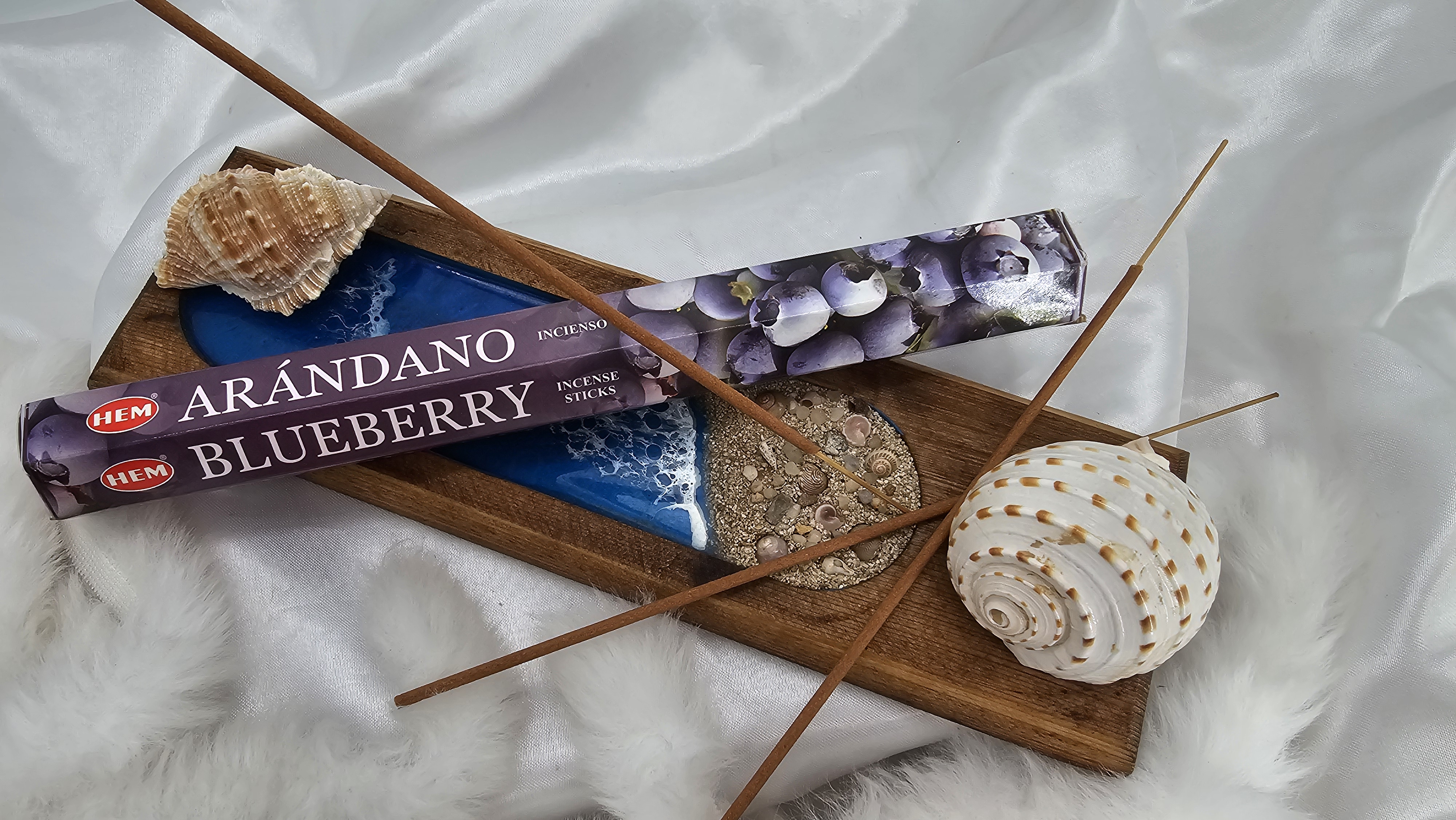 عود شرکتی blueberry  hem