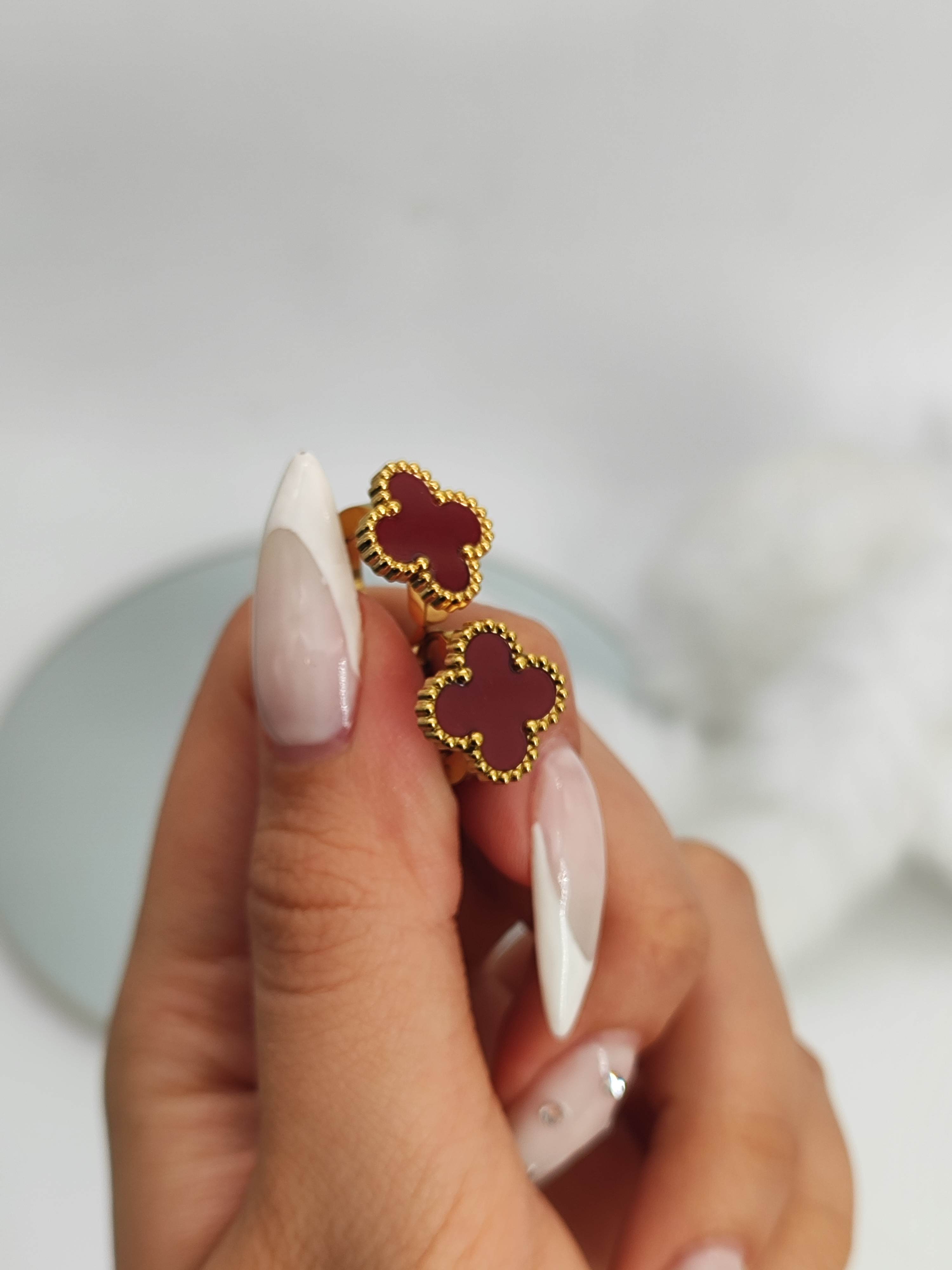 ابعاد گوشواره