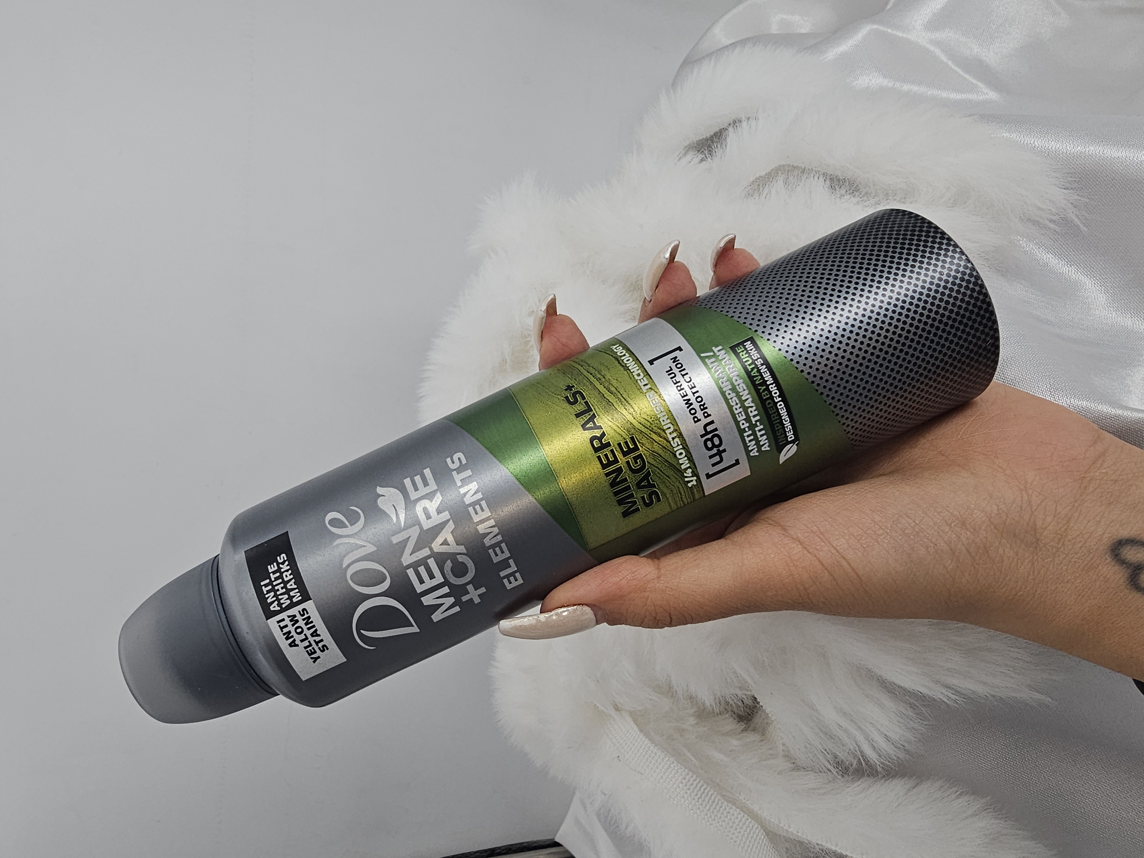 Men . Mineral sage