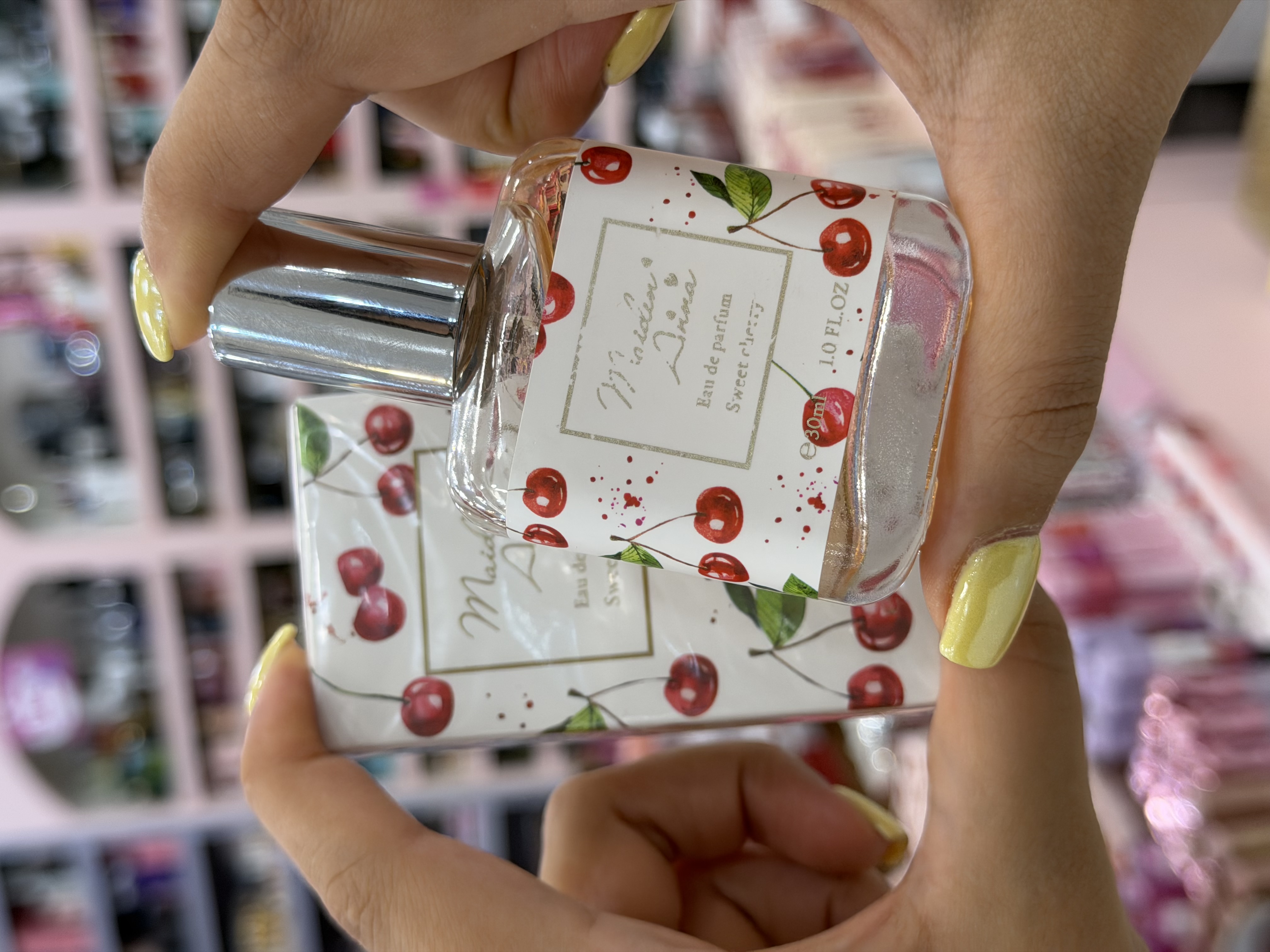 عطر آلبالو