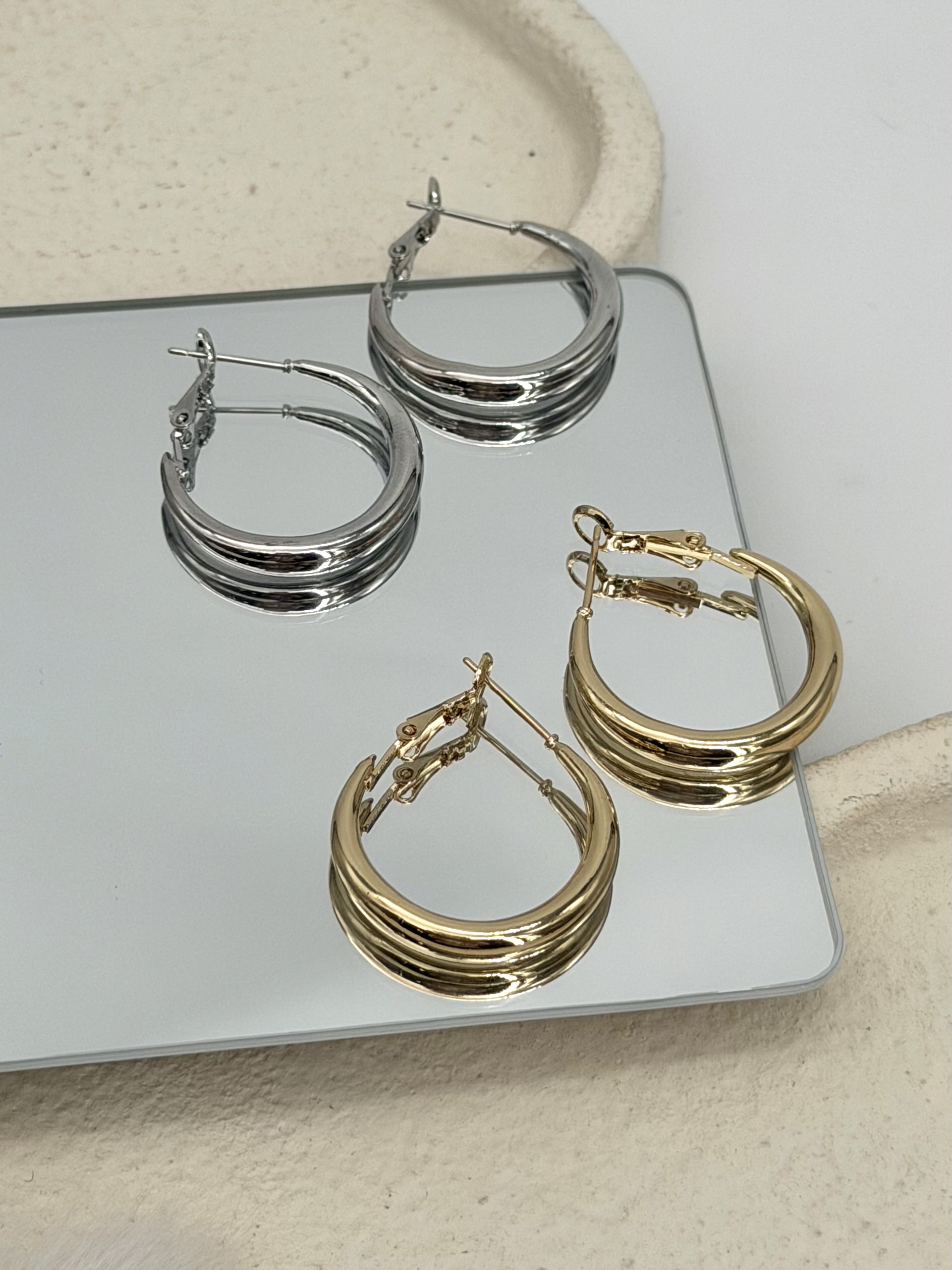 گوشواره حلقه ای چانکی سیلور و طلایی